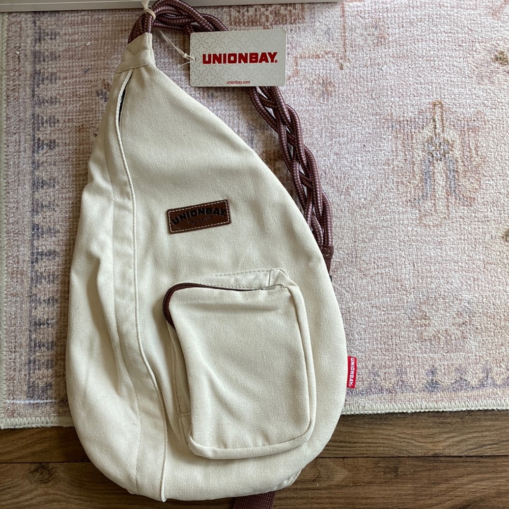 UNIONBAY Sling Bag